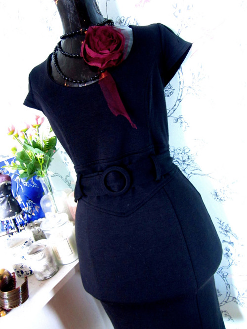 Little black dress — foto 2