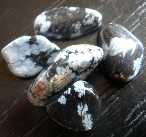 Obsidián vločkový - tromlované kousky — foto 2