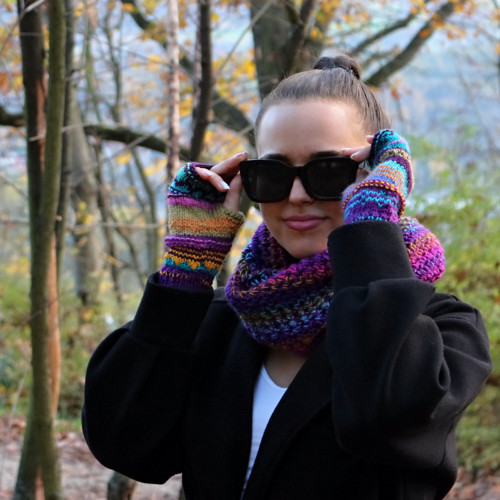 Set nákrčník + rukavičky "Psychedelie" — foto 3
