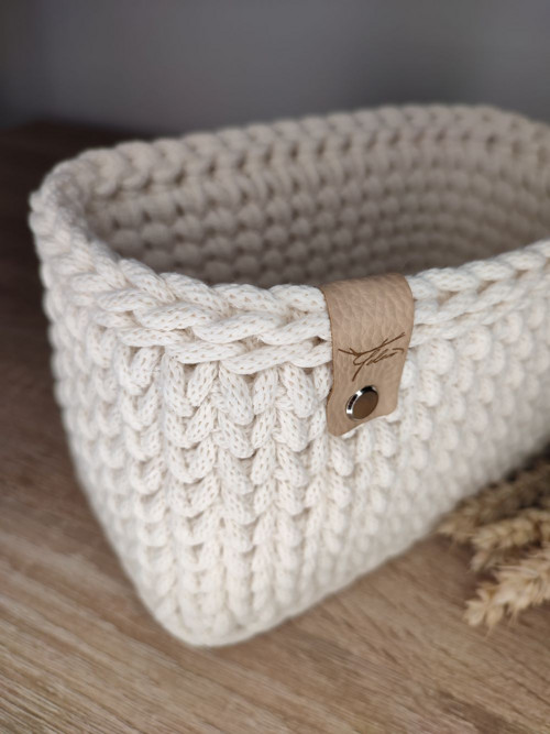 Háčkovaný košík s dřevěným dnem *20x10 cm* — foto 2