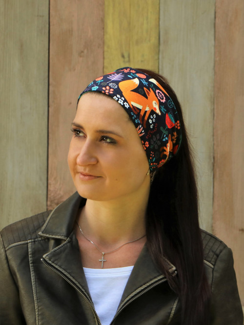 Úpletová čelenka líška navy — foto 2