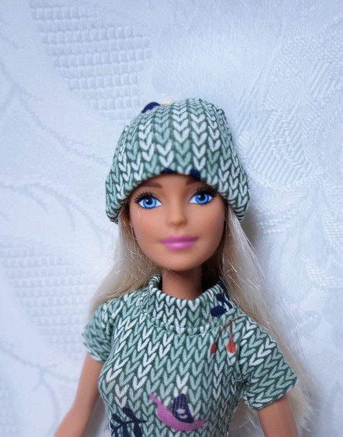 Čepice pro Barbie — foto 2