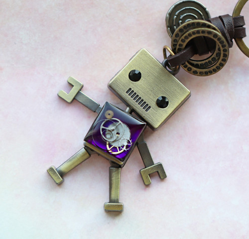 Robot - klíčenka — foto 2