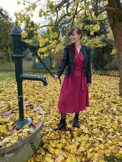 Dámské lněné šaty - Cerise — foto 2