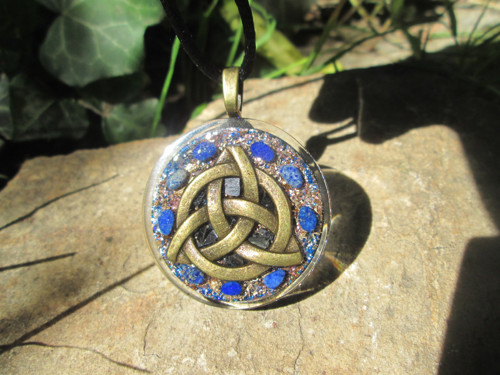 Org.šperk ,,Triquetra Osvícení " — foto 3