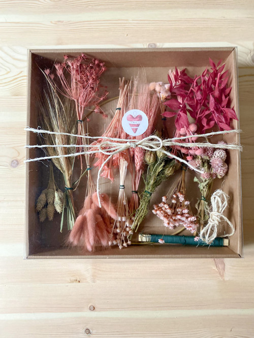 DIY sada na výrobu věnce - růžový — foto 2