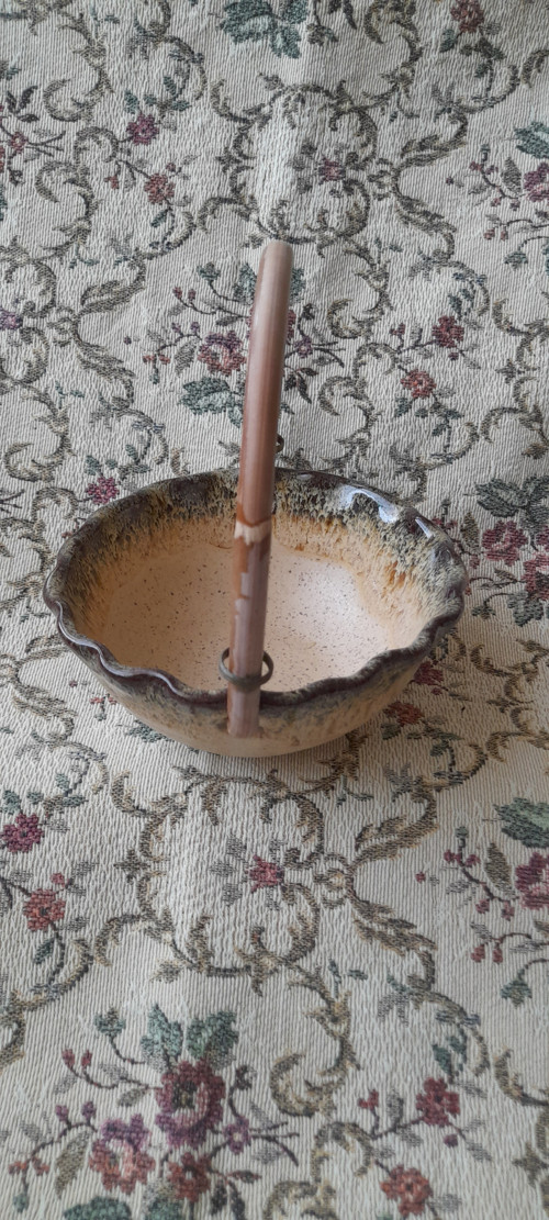 Miska s držátkem — foto 2