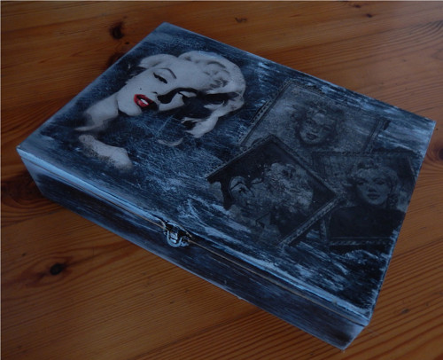 Marilyn Monroe - dřevěná krabička — foto 3