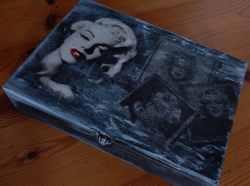 Marilyn Monroe - dřevěná krabička — foto 2