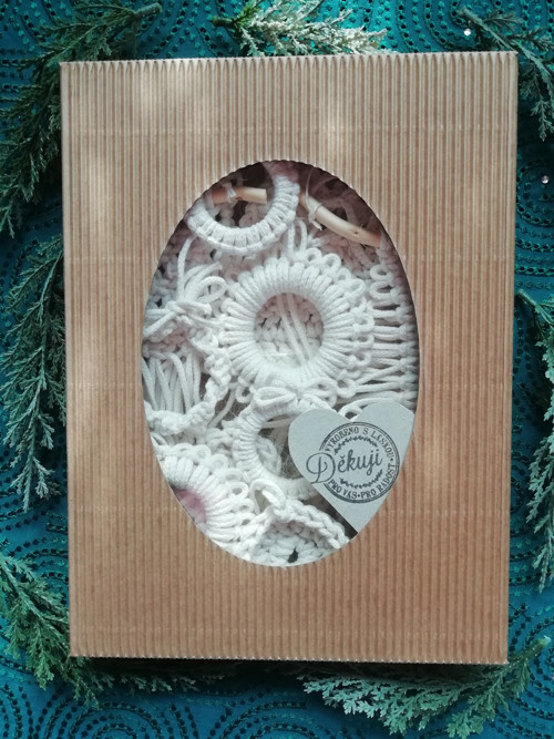 Macramé a háčkované ozdoby — foto 3