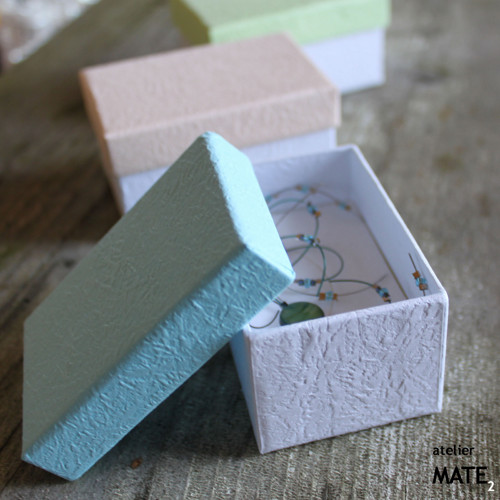 Papírová krabička pastel losos — foto 3