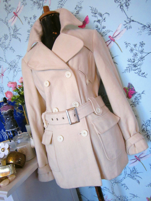 Kabátek ecru vlněný, retro look — foto 2