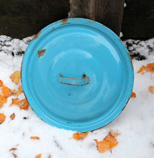 Modrá poklička 27 cm — foto 2