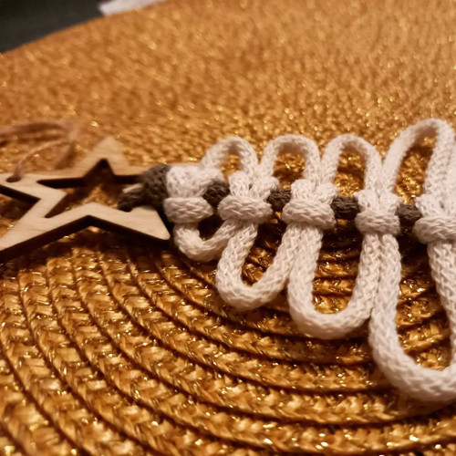 Macrame vánoční stromeček s hvězdičkou — foto 3