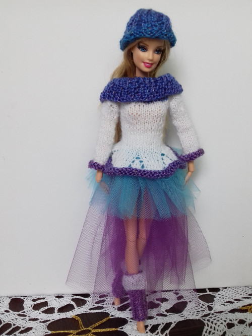 Šatičky pro Barbie IX - komplet — foto 5