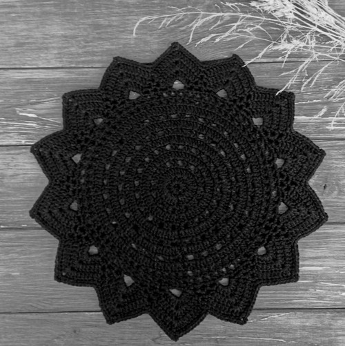 Háčkovaná mandala černá — foto 3