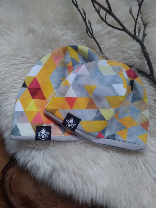 Set čepice a nákrčníku Triangles — foto 3
