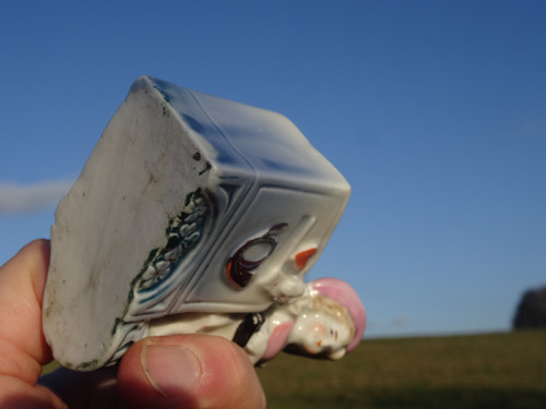 Porcelánová vázička — foto 3