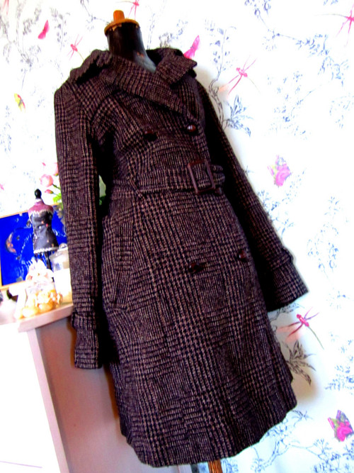 Kabát elegantní dandy v tweedu — foto 3