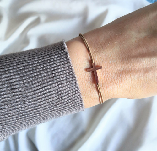 Křížek naležato*rosegold ocel*náramek — foto 4