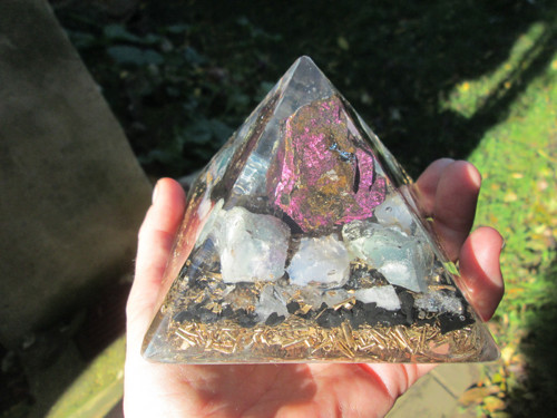 Org. pyramida ,, Harmonie vyšší čakry " — foto 6