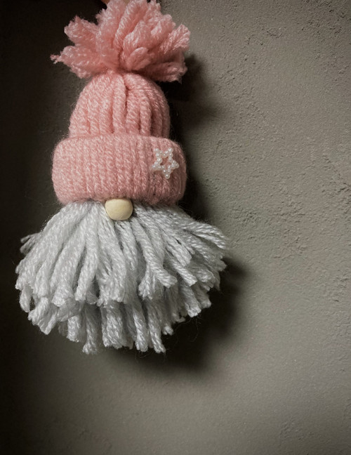 Vousatý skřítek Pinky — foto 2