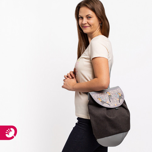 Egg Bag stříbrošedý s dudky — foto 4