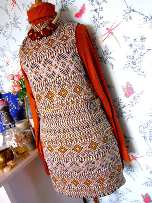 Šatovka retro boho inspirace — foto 2