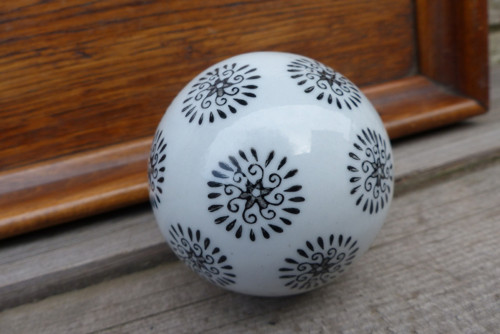 Roztočit...dekorační porcelánová koule — foto 3