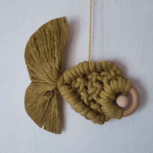 Macramé kiwi zelená rybička kapřík — foto 2