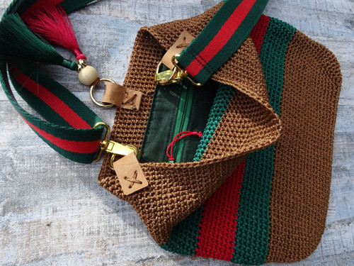 * CrossBody — foto 3