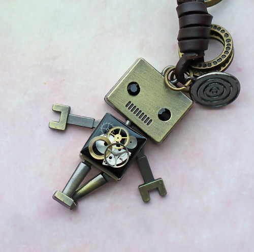 Robot - klíčenka — foto 3