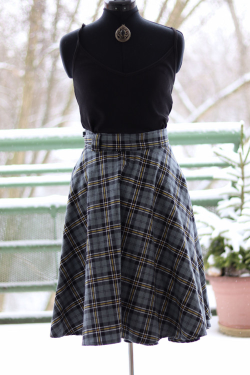 Zavinovací sukně, flanelka šedá — foto 2