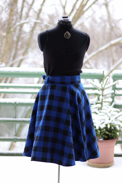 Zavinovací sukně, flanelka modrá — foto 3