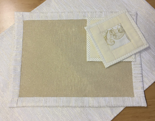 Prostírání - Zlaté Vivere — foto 2