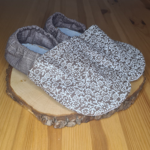 Plátěné capáky vel. 26,5cm — foto 2