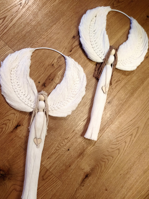 Macramé anděl na kruhu — foto 3