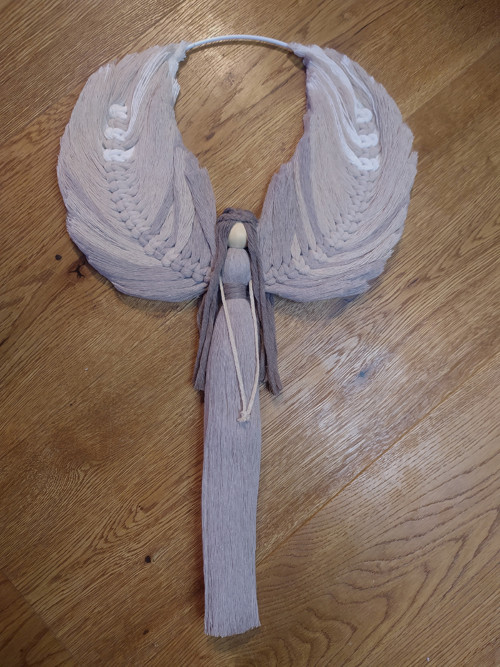 Macramé anděl na kruhu — foto 2