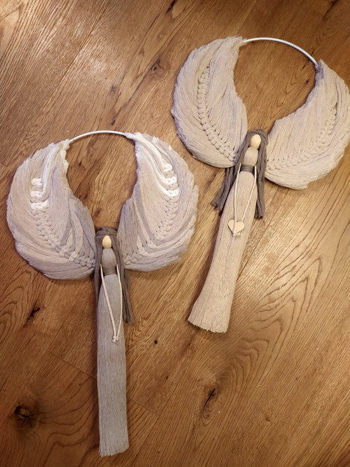 Macramé anděl na kruhu — foto 3