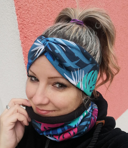 Listy a černý flees... Čelenka překřížená — foto 3