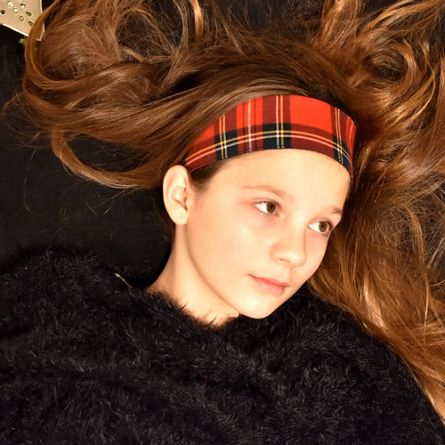 Čelenka - vánoční červená čelenka — foto 2