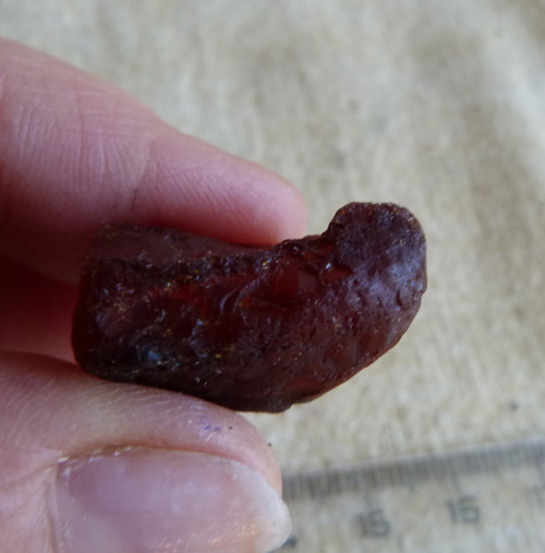 Jantar surový baltský - 2,1 cm — foto 3