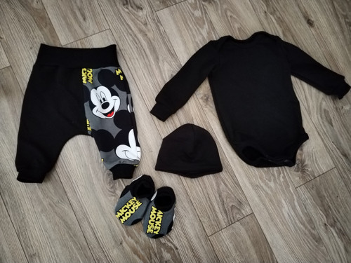 Simple Black — foto 3