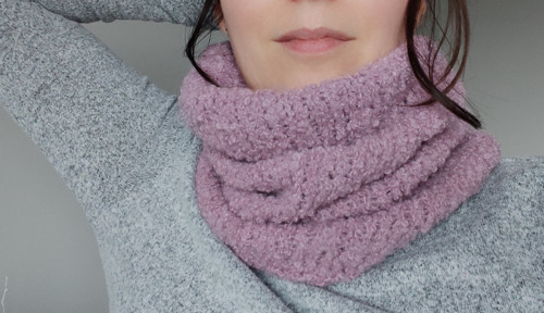 Staroružové bouclé — foto 6
