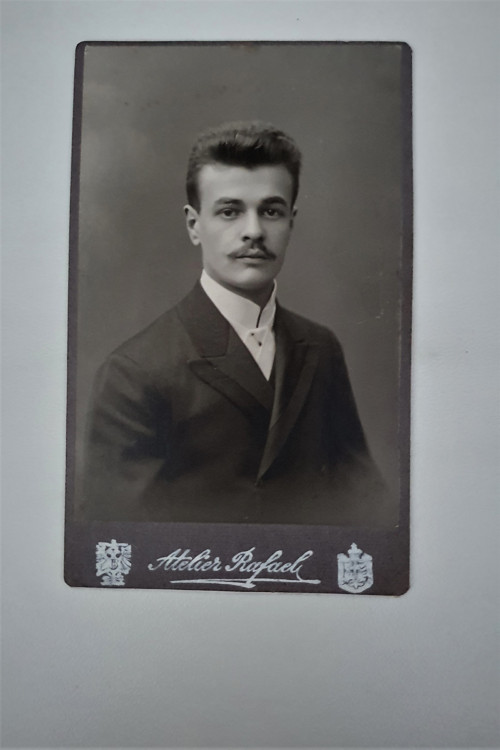 František 2 - kabinetka — foto 2