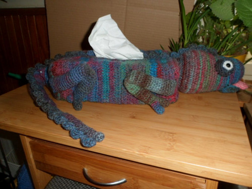 Chameleon-háčkovaný obal na kapesníčky.Popis. — foto 2