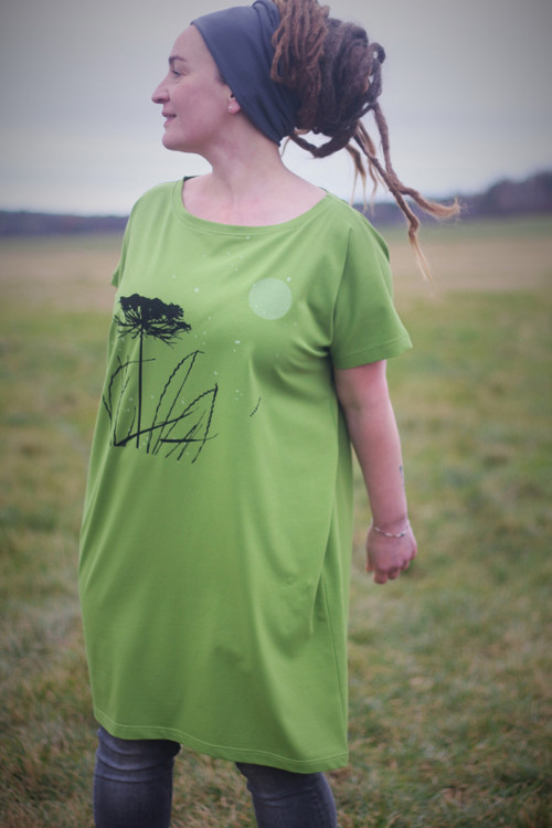Svítící oversized šaty .......... L - XXL — foto 2