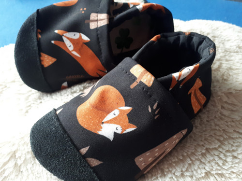 Softshellove capky s liškou — foto 2