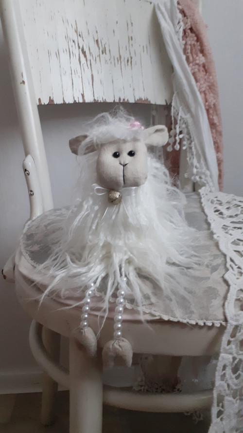 Ovečka s rolničkou — foto 3