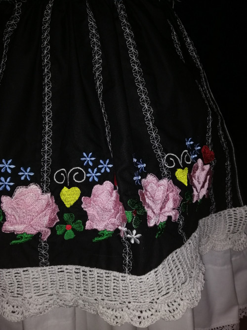 Zástěrka, zástěra ke kroji, folklor. — foto 5